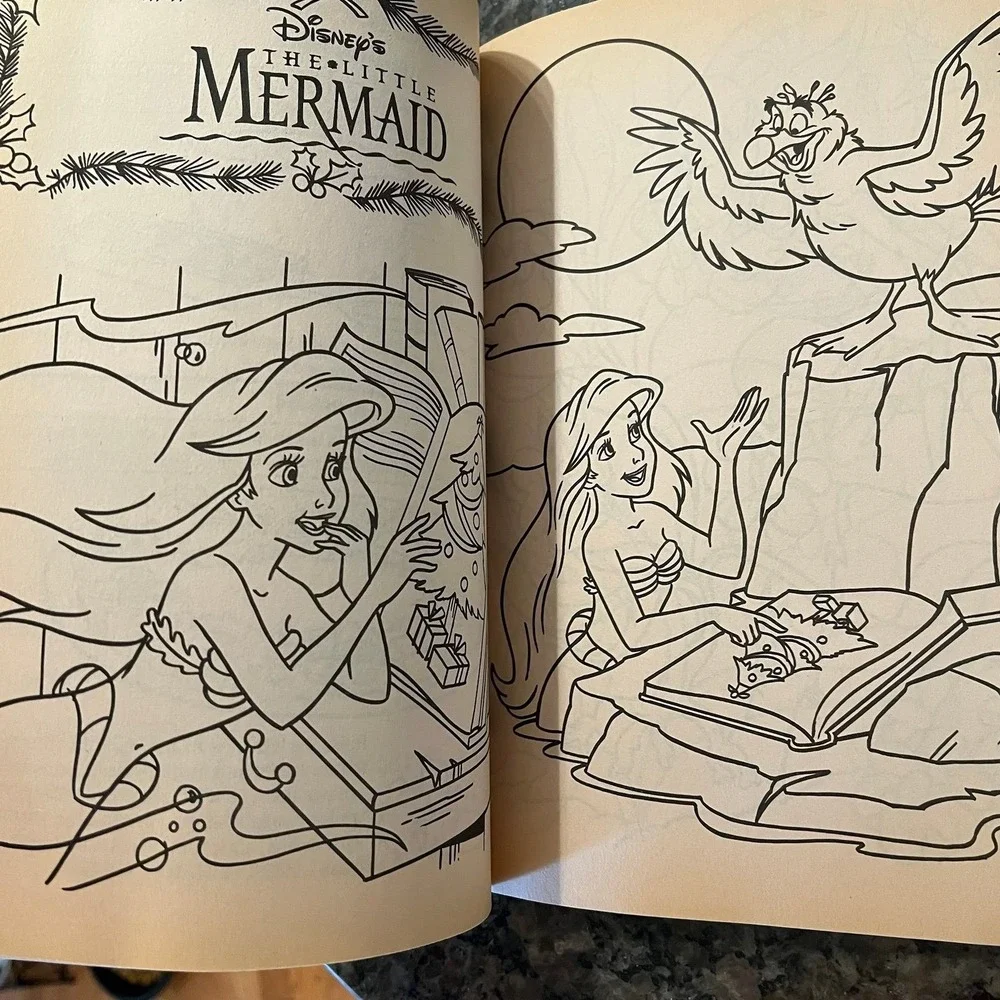 Vintage 1995 Disney Christmas Coloring Book (x-123)
